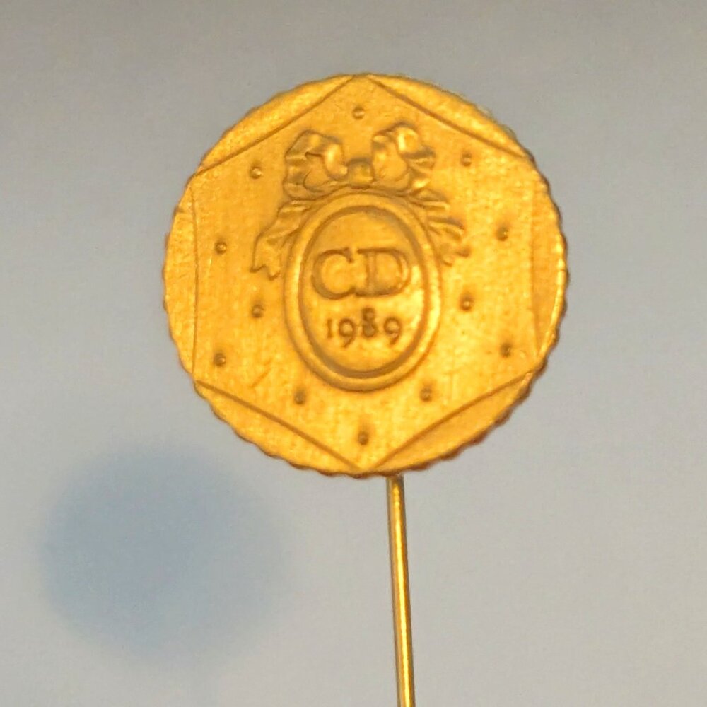 ULTRA RARE Limited Signed CHRISTIAN DIOR RF 1789 Bicentenary Coin Stick Pin - Picture 2 of 7